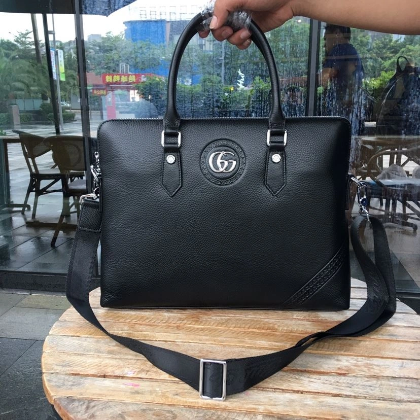 WellDesigned Mens Gucci Briefcases 93100