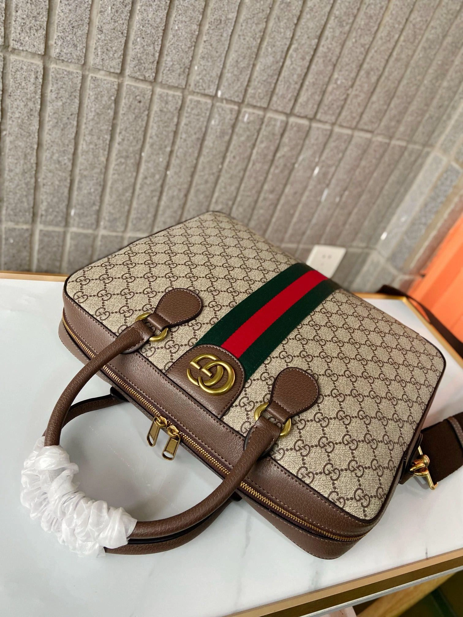 AllSeason Mens Gucci Briefcases 93057