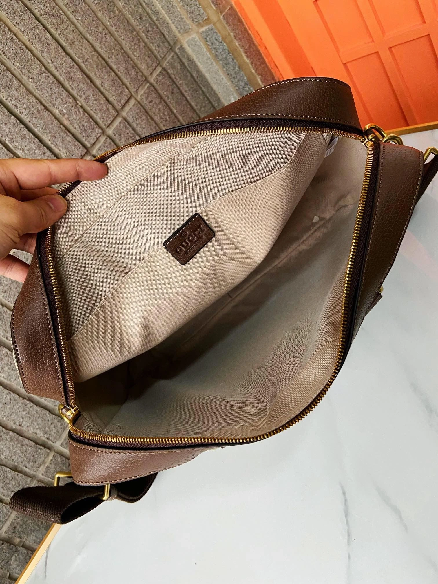 AllSeason Mens Gucci Briefcases 93057