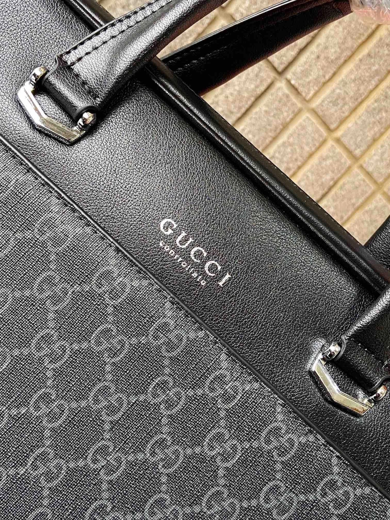 Mens Gucci Briefcases SoftTouch 93053