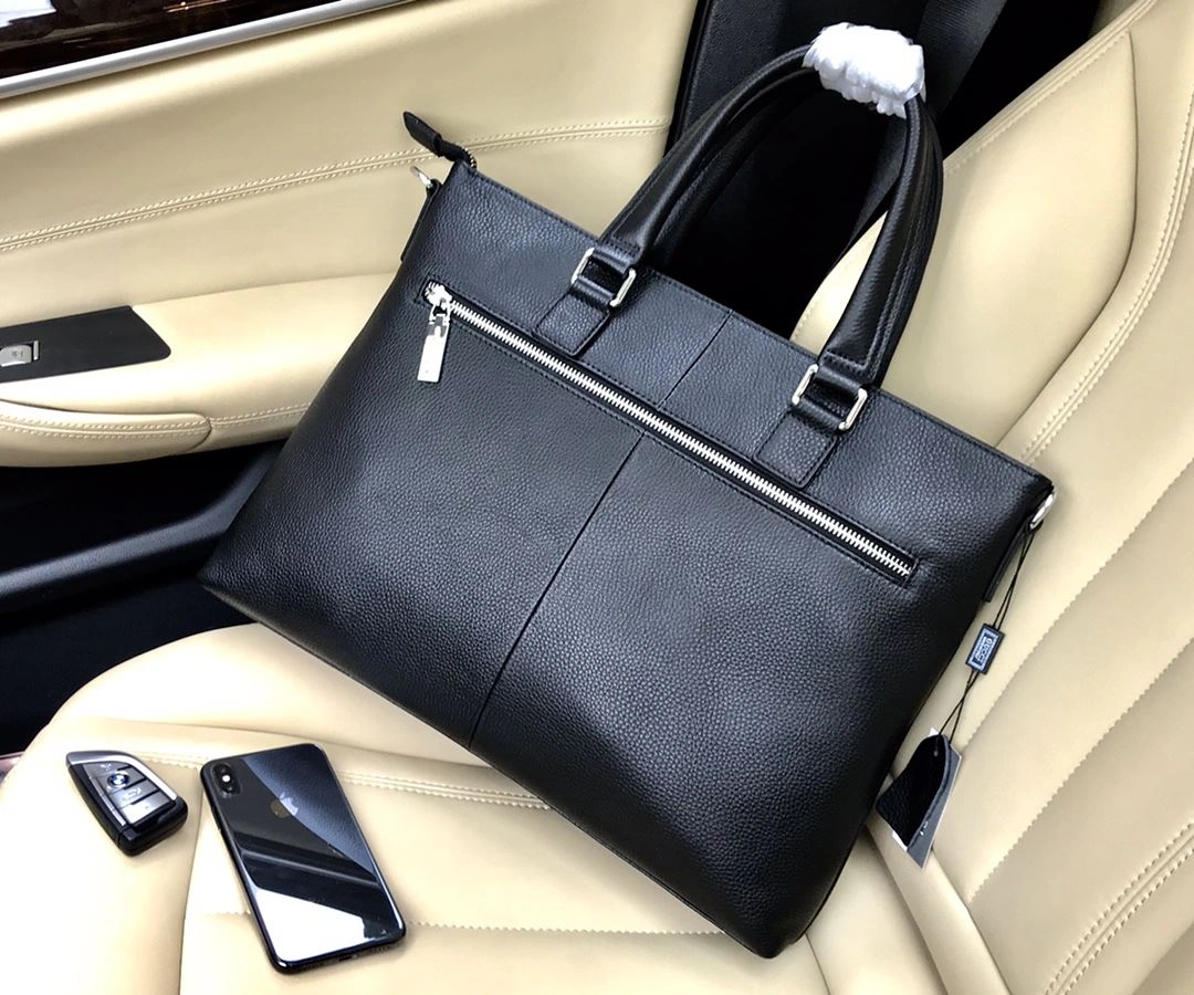 Mens Gucci Briefcases WeatherProof 93051