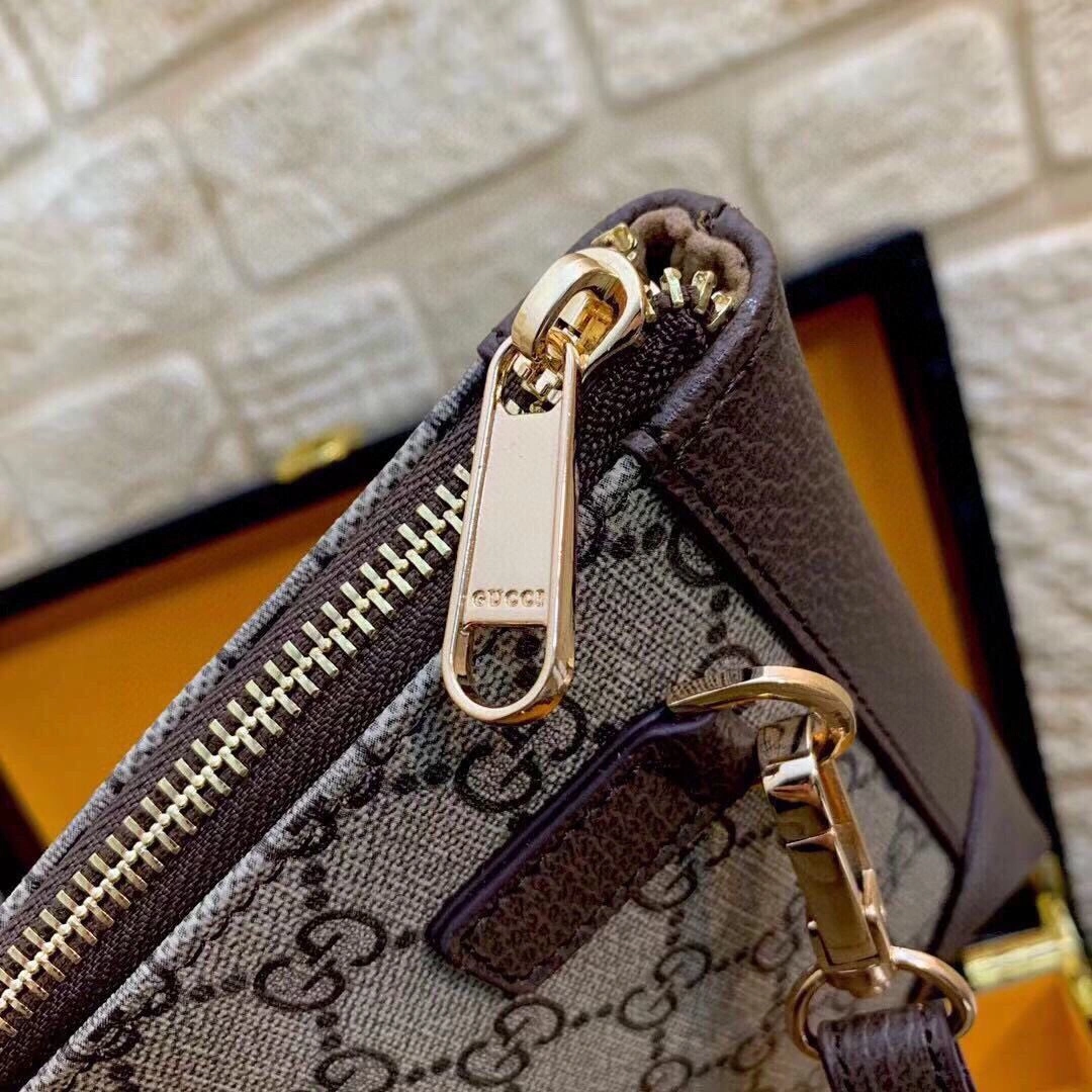 Refined Mens Gucci Clutch Bags 93036