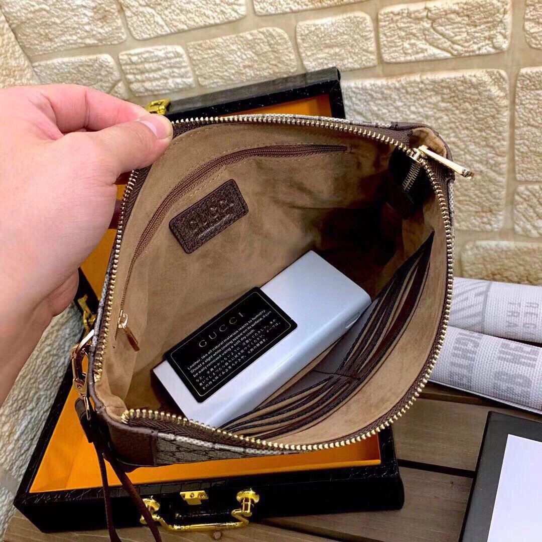 Refined Mens Gucci Clutch Bags 93036