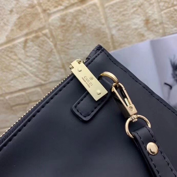 UrbanChic Mens Gucci Clutch Bags 93052