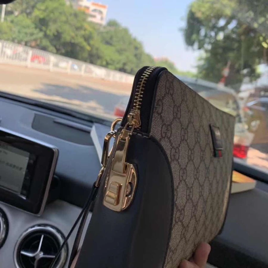 GoAnywhere Mens Gucci Clutch Bags 93017