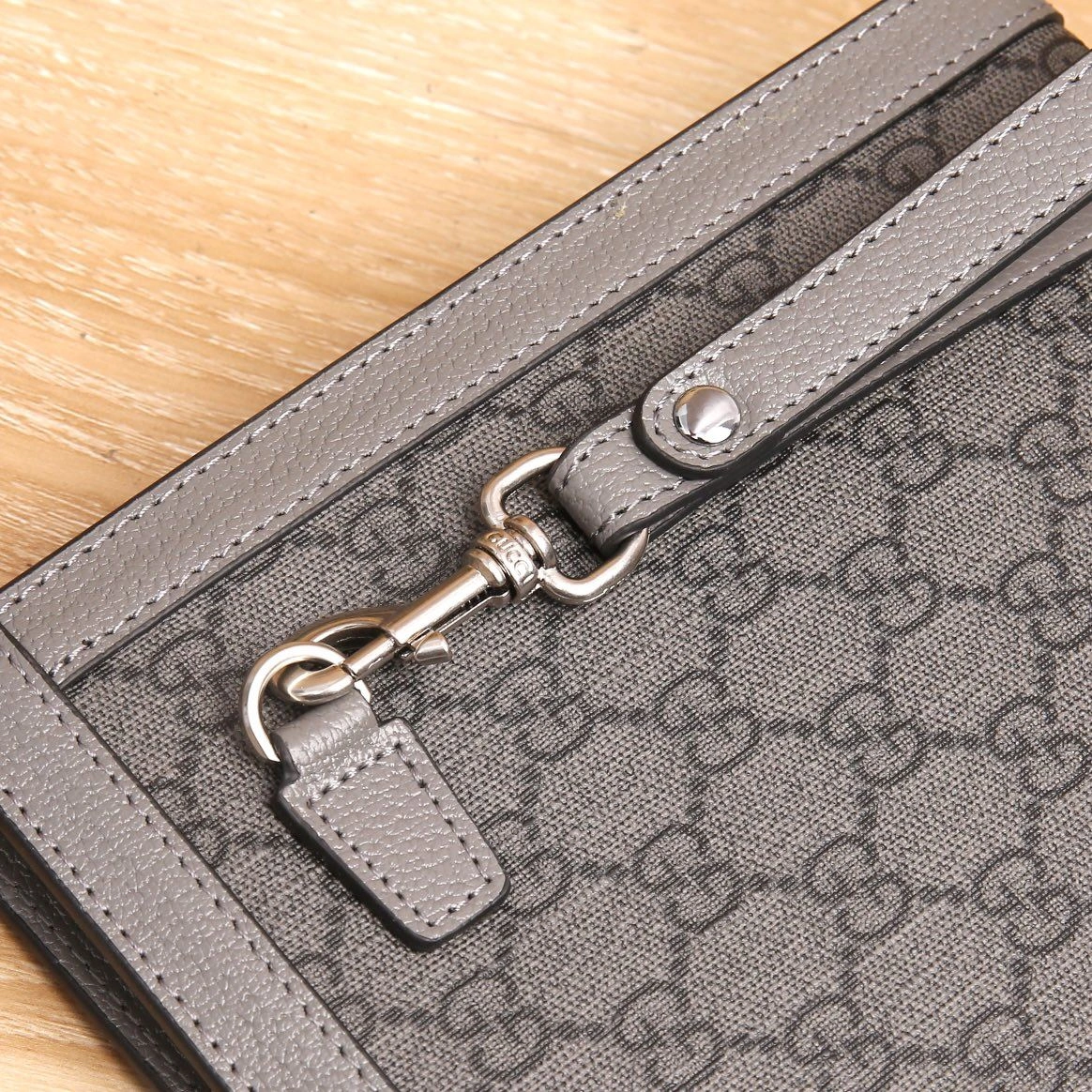 Classic Mens Gucci Clutch Bags 93068