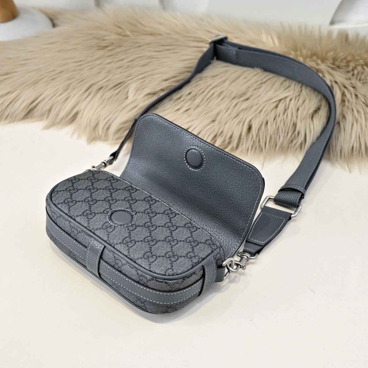 Durable Mens Gucci Satchel Bags 90891