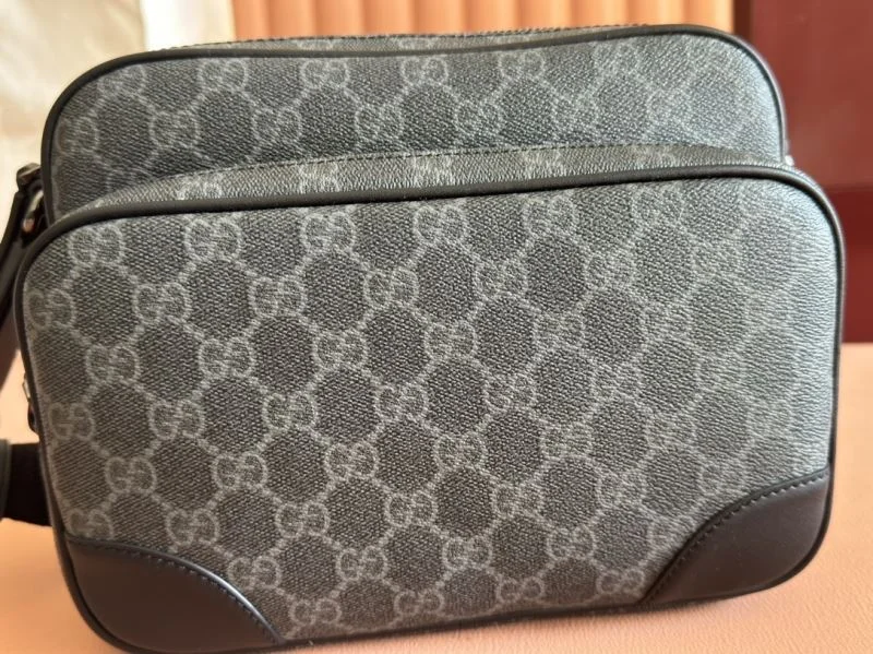 Compact Mens Gucci Satchel Bags 49445