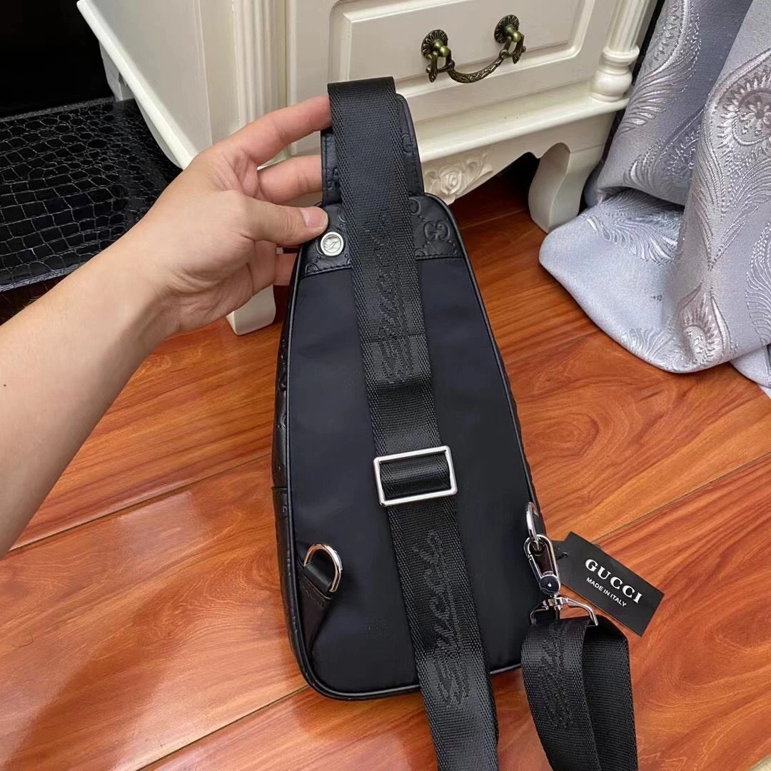 Mens Gucci Waist Chest Packs Neat 92958