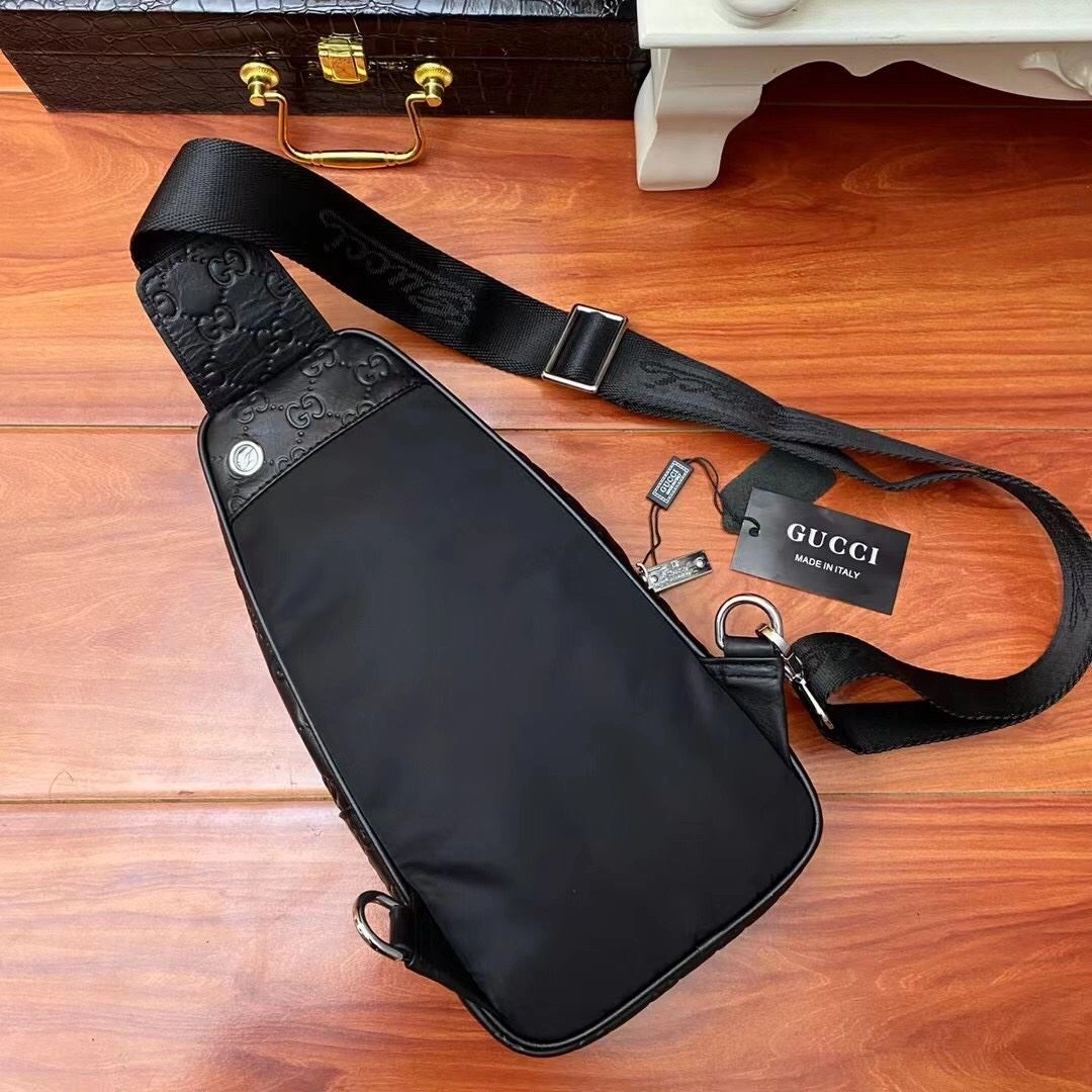 Mens Gucci Waist Chest Packs Neat 92958