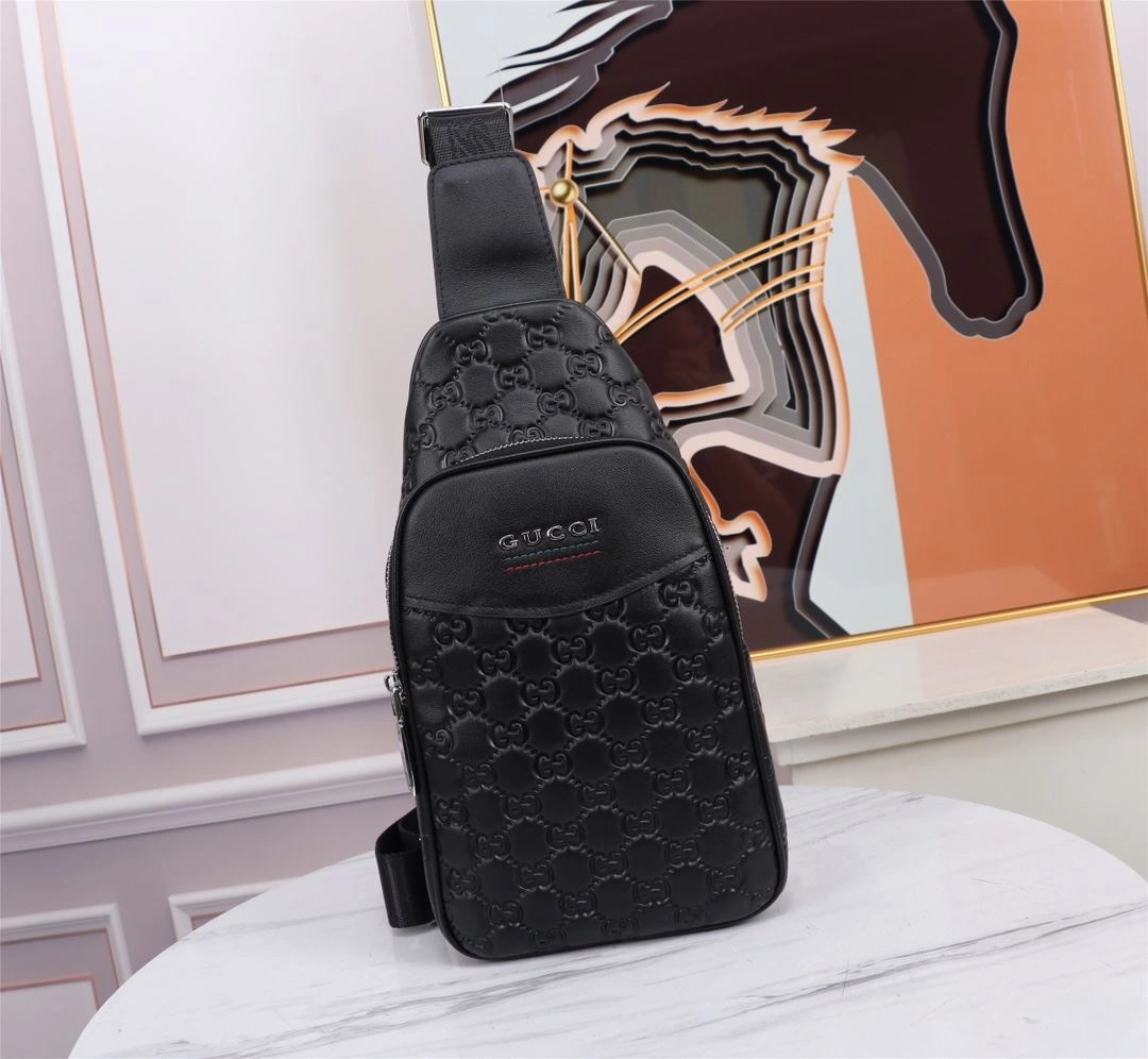 Minimalist Mens Gucci Waist Chest Packs 92942