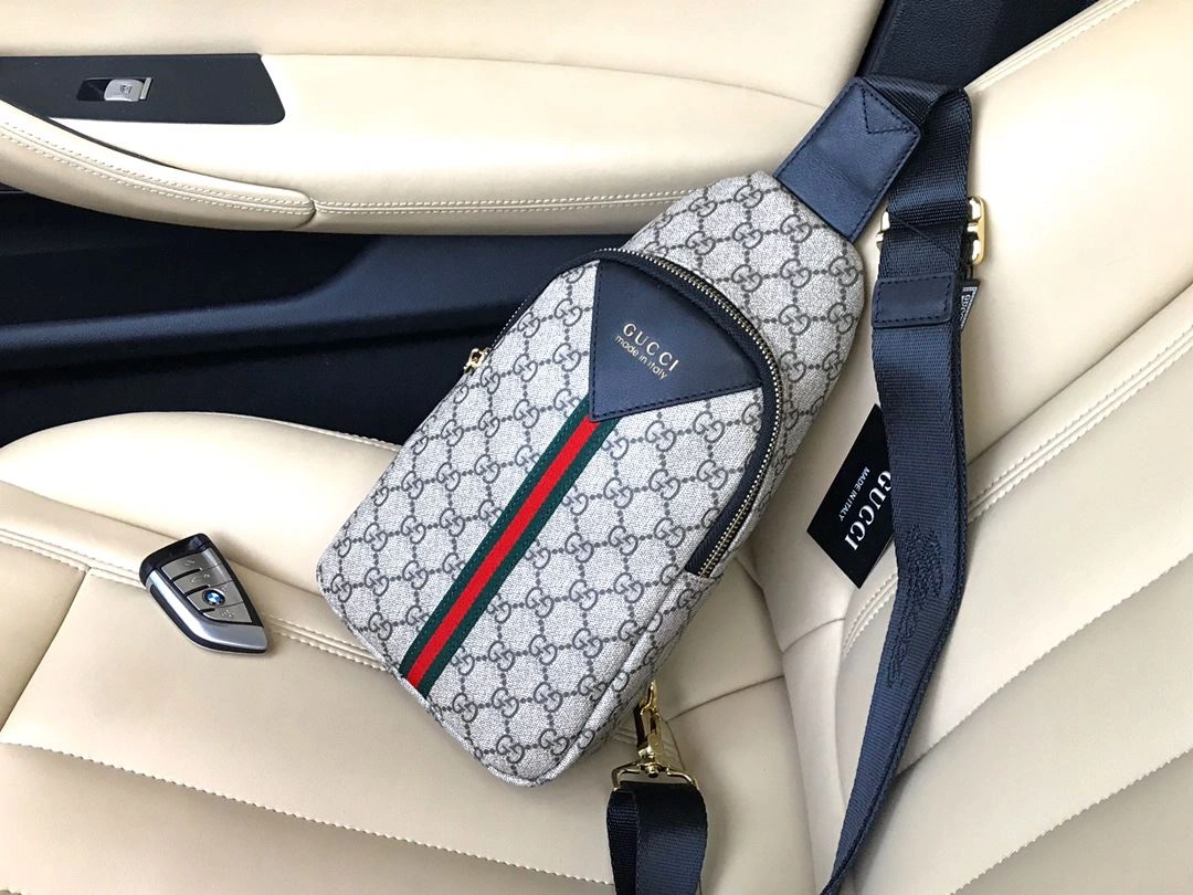 Mens Gucci Waist Chest Packs Fashionable 92937