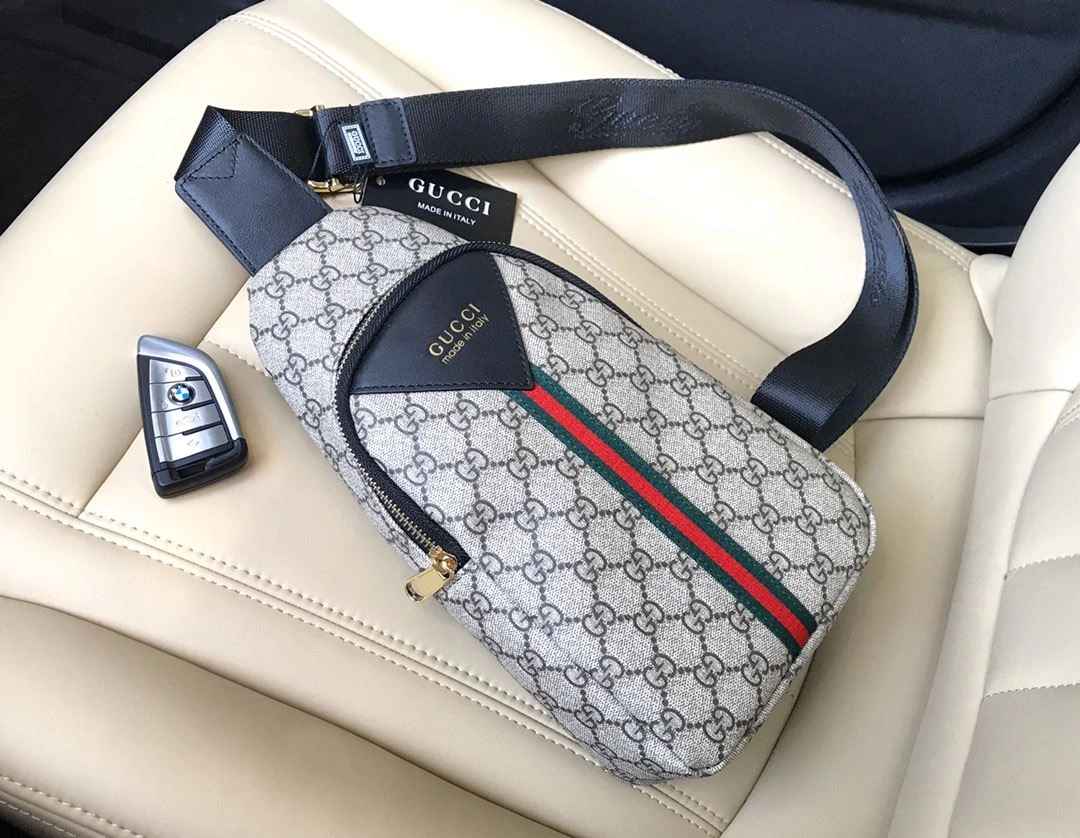 Mens Gucci Waist Chest Packs Fashionable 92937