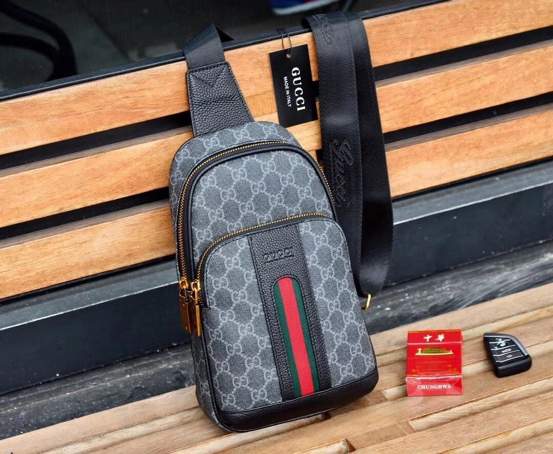 Mens Gucci Waist Chest Packs WaterResistant 92926