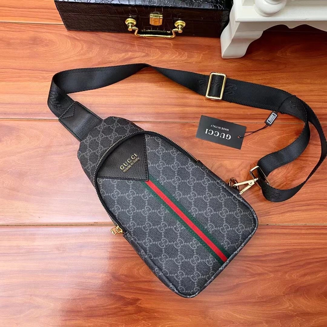Mens Gucci Waist Chest Packs Compact 92924