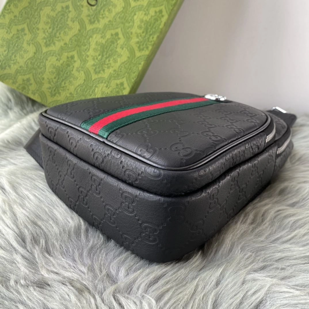 RelaxedFit Mens Gucci Waist Chest Packs 92923