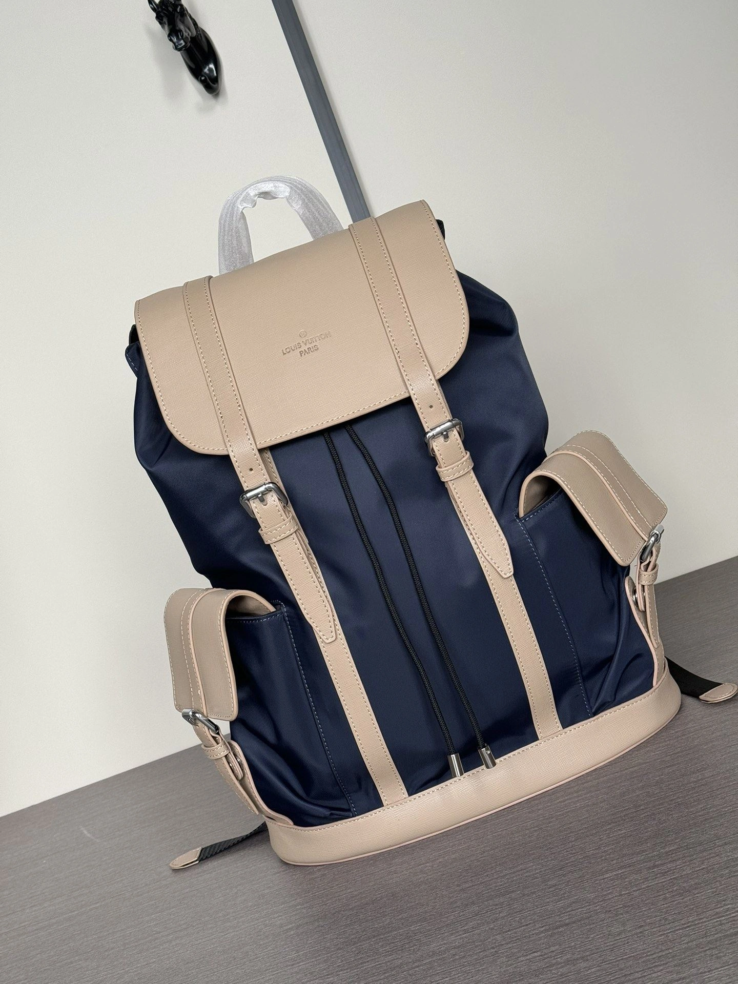 Functional Mens Louis Vuitton Backpacks 92831