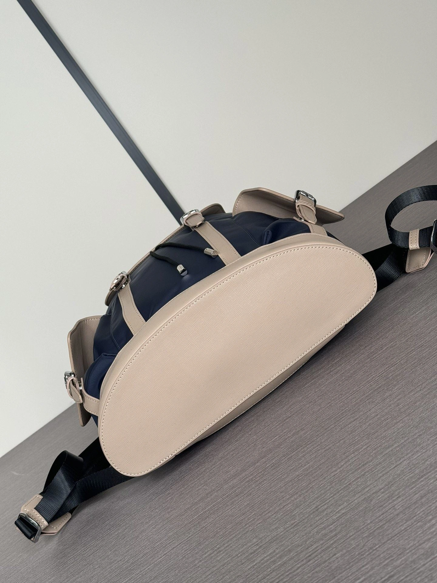 Functional Mens Louis Vuitton Backpacks 92831