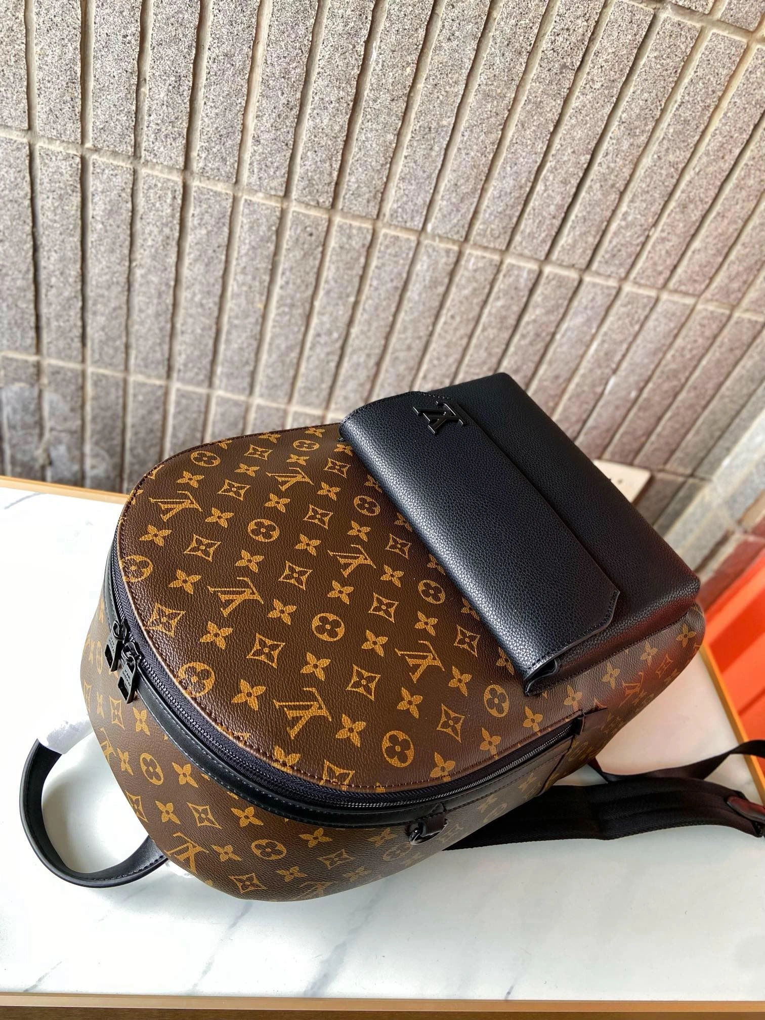 FashionForward Mens Louis Vuitton Backpacks 92865