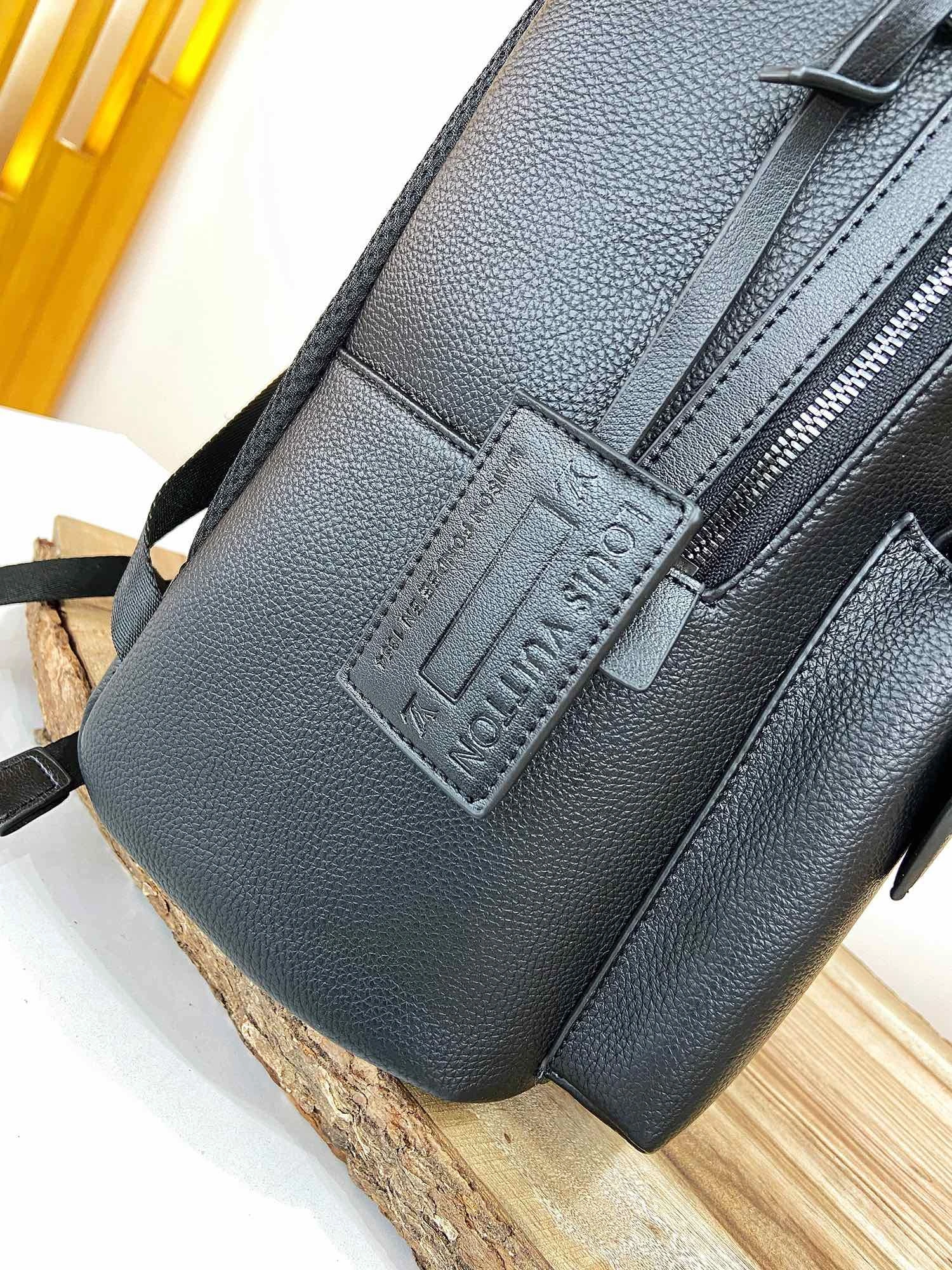 GoAnywhere Mens Louis Vuitton Backpacks 92830