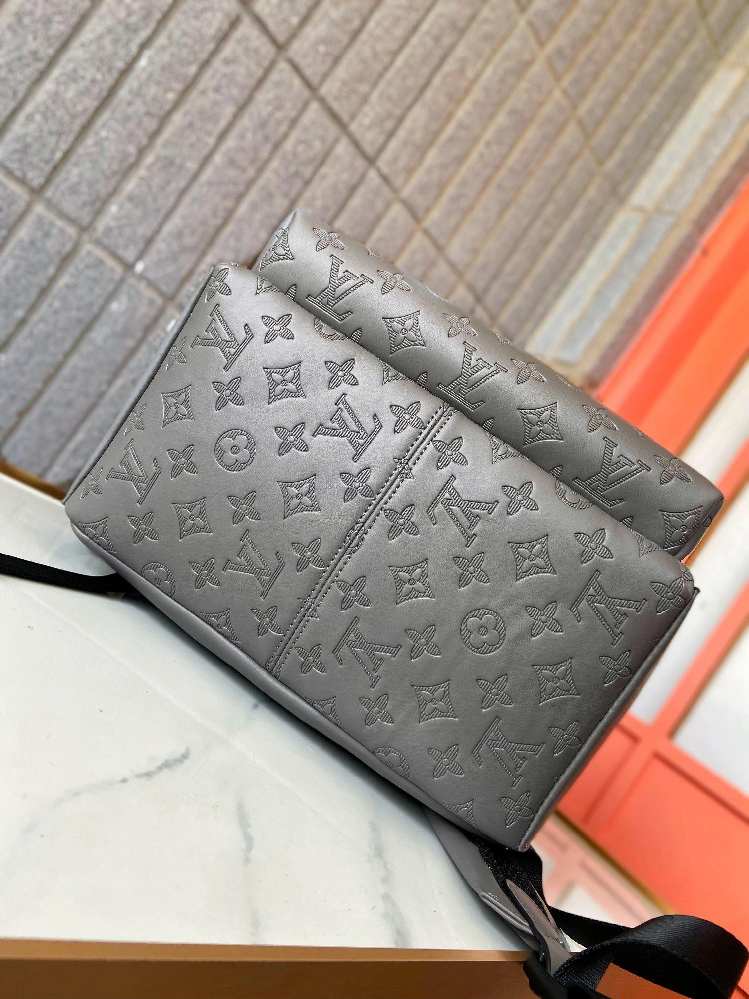GoAnywhere Mens Louis Vuitton Backpacks 92828