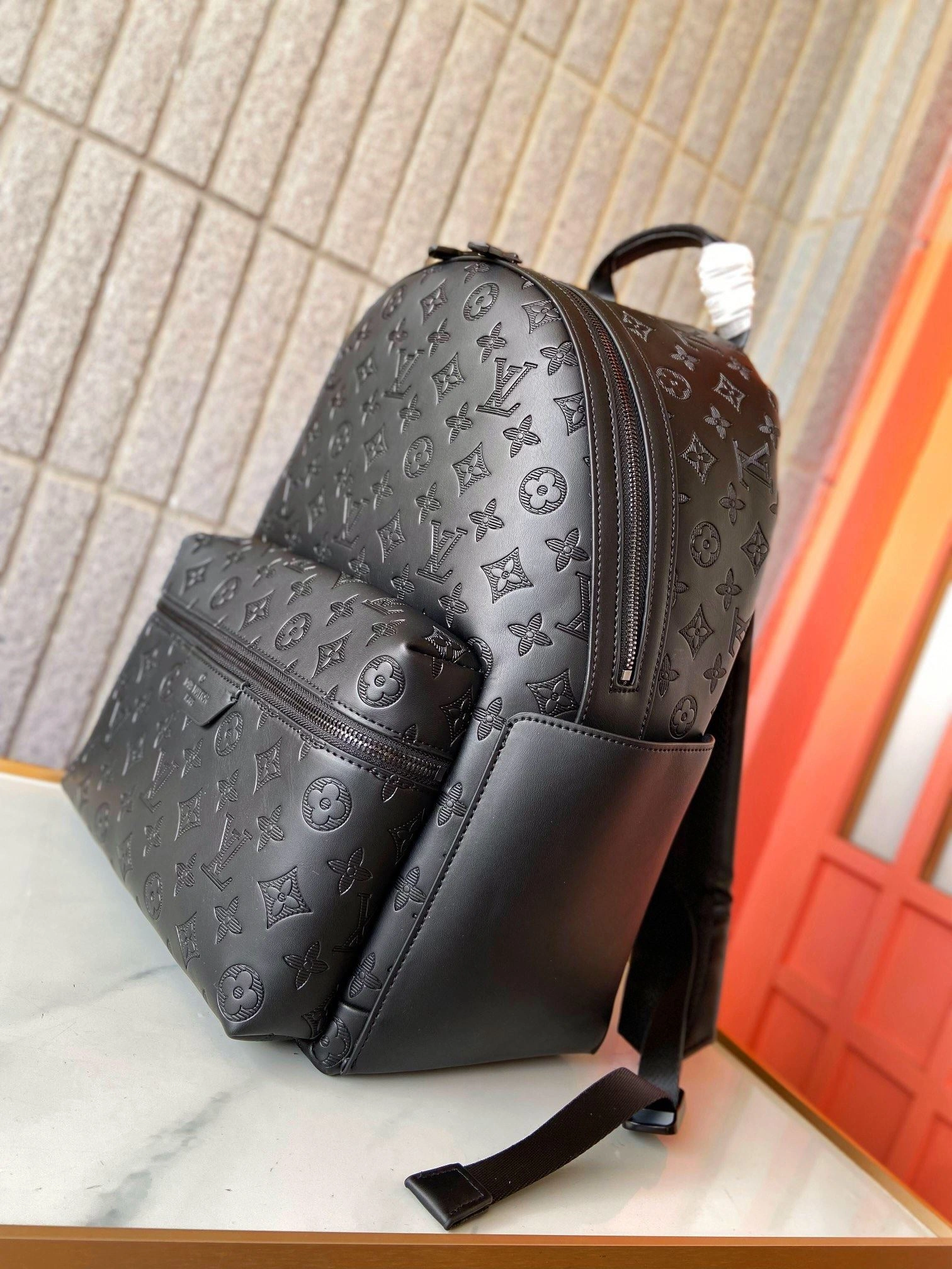 DailyWear Mens Louis Vuitton Backpacks 92854