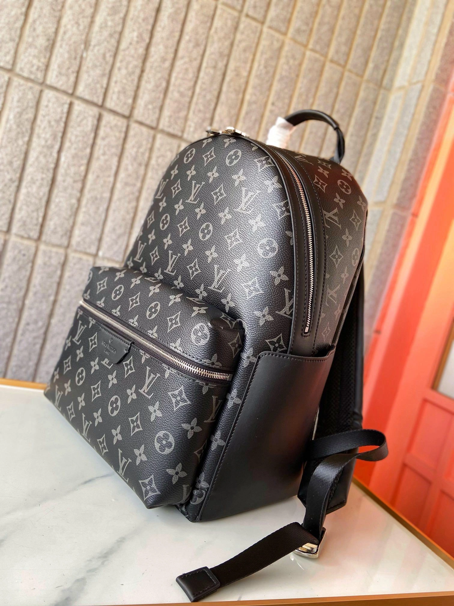 Stylish Mens Louis Vuitton Backpacks 92827