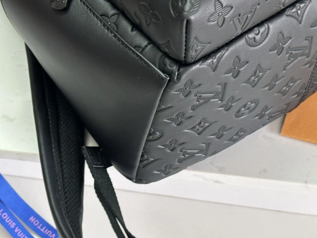 Mens Louis Vuitton Backpacks Classic 91792