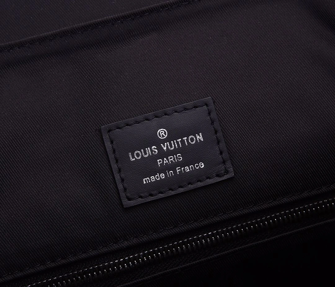Mens Louis Vuitton Backpacks WaterResistant 91795