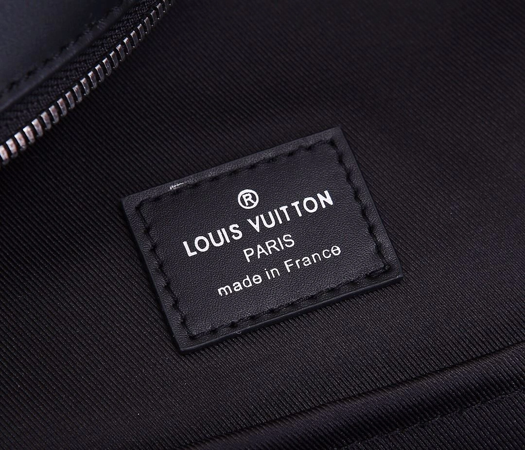 Compact Mens Louis Vuitton Backpacks 91779