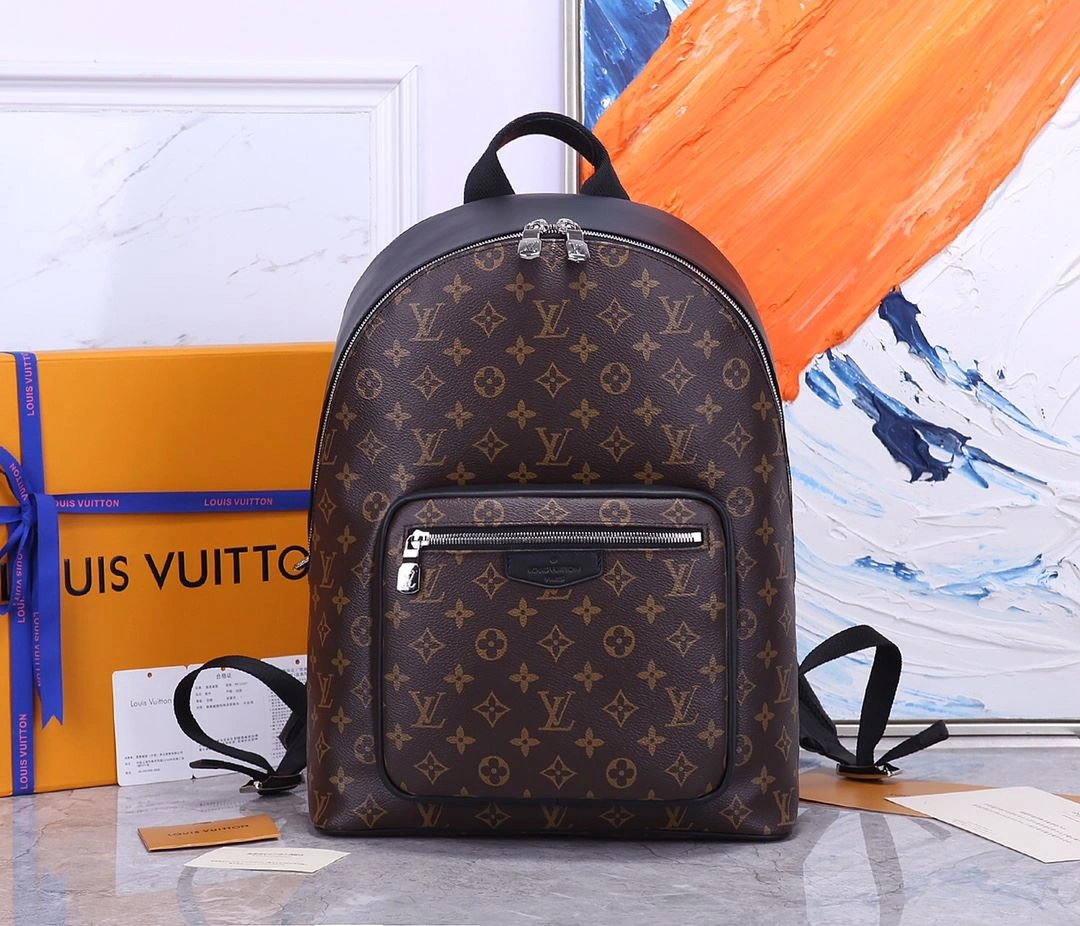 Versatile Mens Louis Vuitton Backpacks 91777