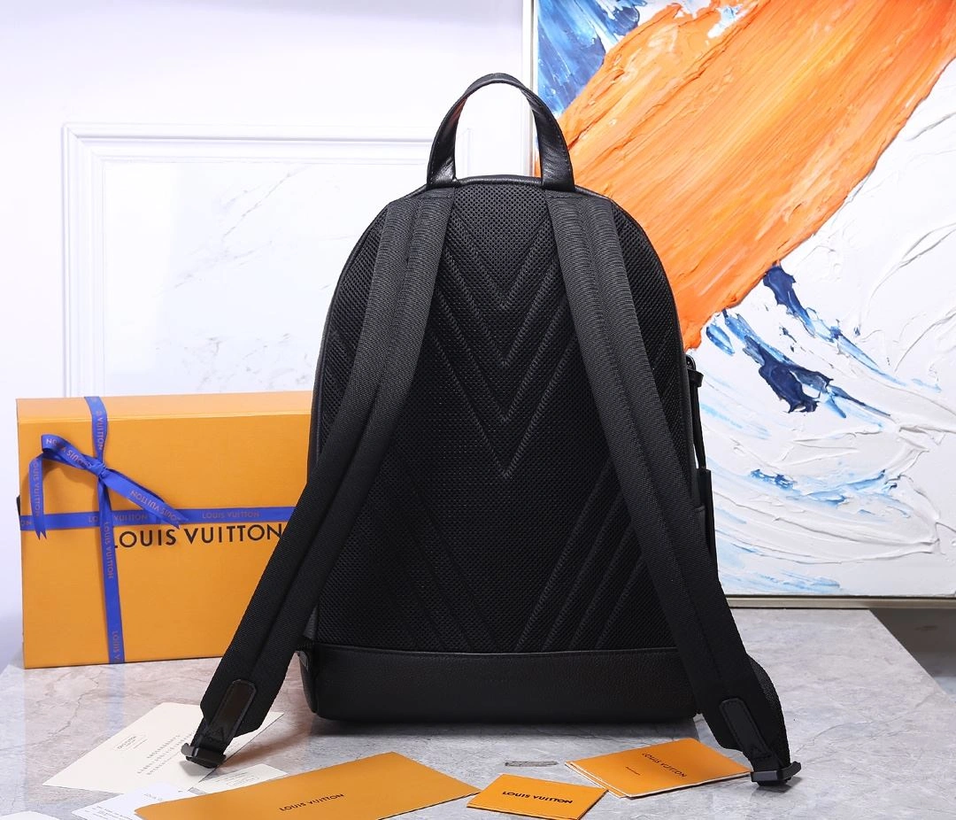 Mens Louis Vuitton Backpacks Classic 91810