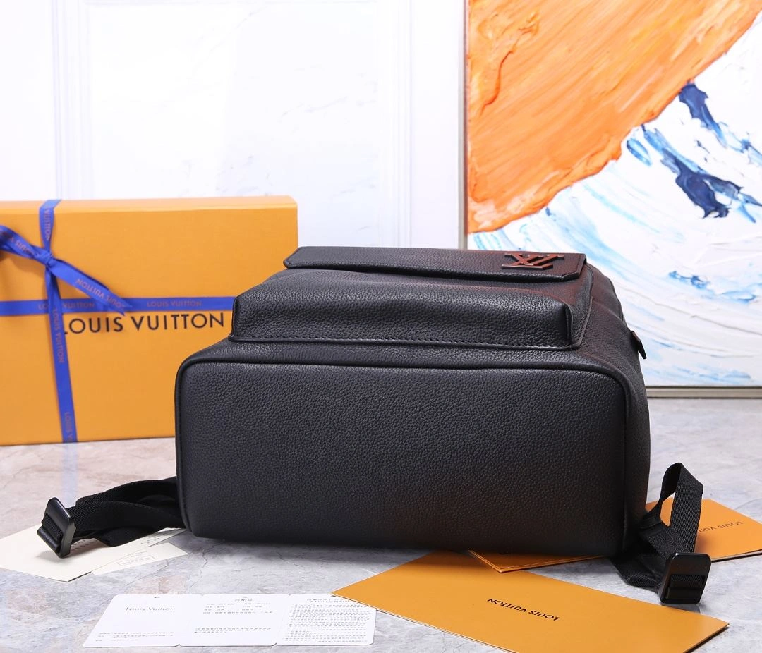 Mens Louis Vuitton Backpacks Classic 91810