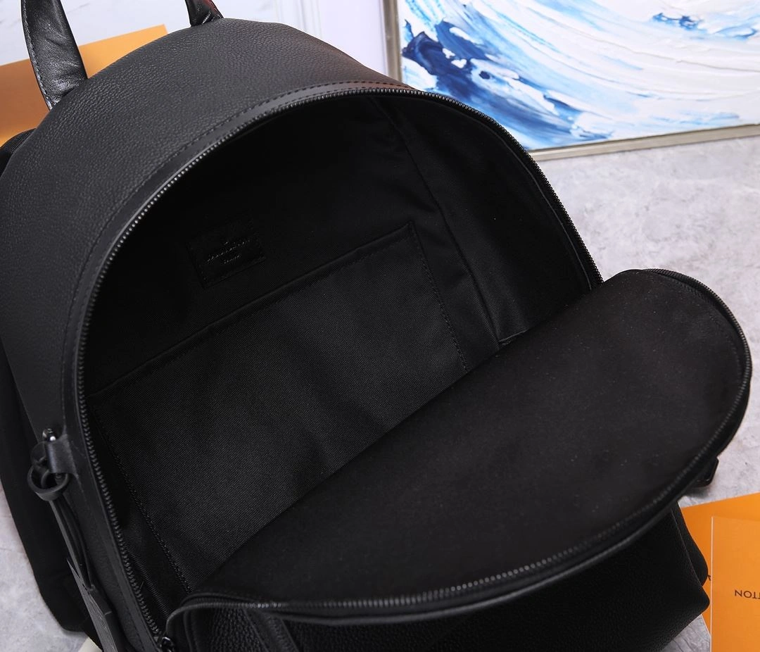 Mens Louis Vuitton Backpacks Classic 91810