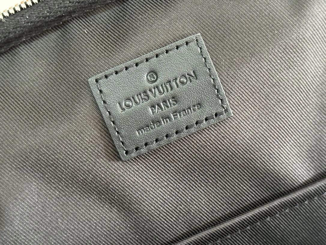 SoftTouch Mens Louis Vuitton Backpacks 91765