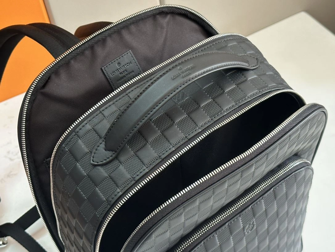 Casual Mens Louis Vuitton Backpacks 91808