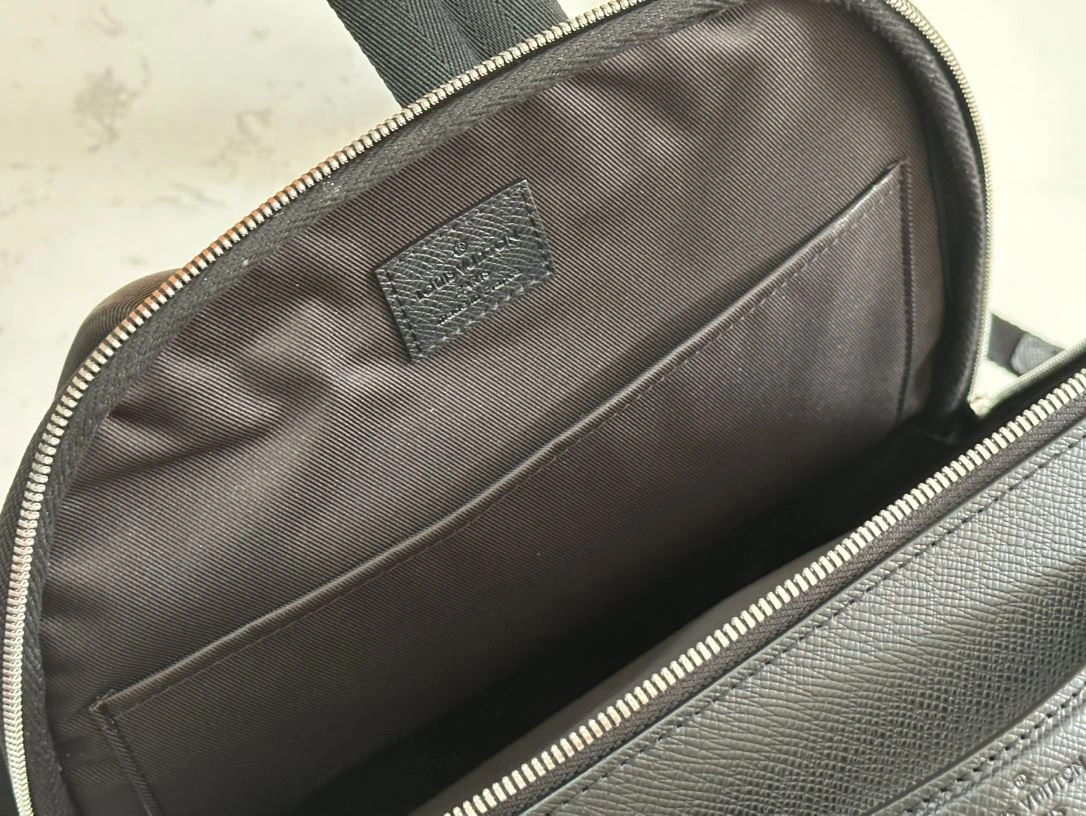 DailyWear Mens Louis Vuitton Backpacks 91764