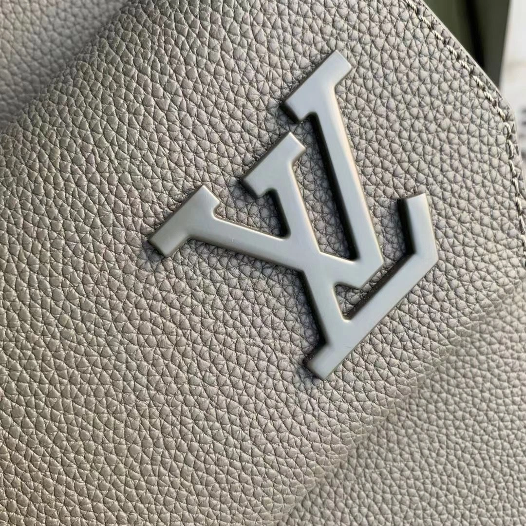 OnTrend Mens Louis Vuitton Backpacks 91758