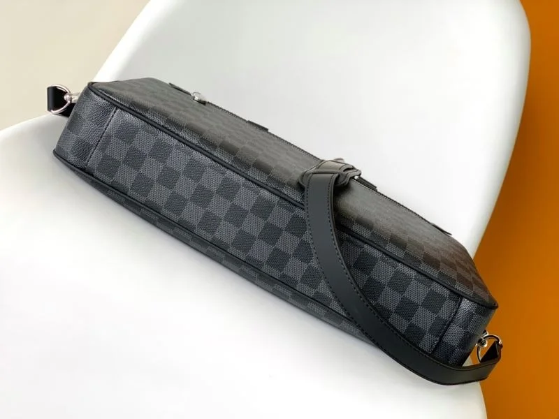 FlexibleFit Mens Louis Vuitton Briefcases 42085