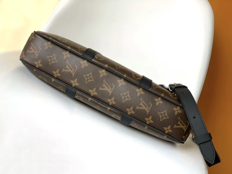 Bright Mens Louis Vuitton Briefcases 42076
