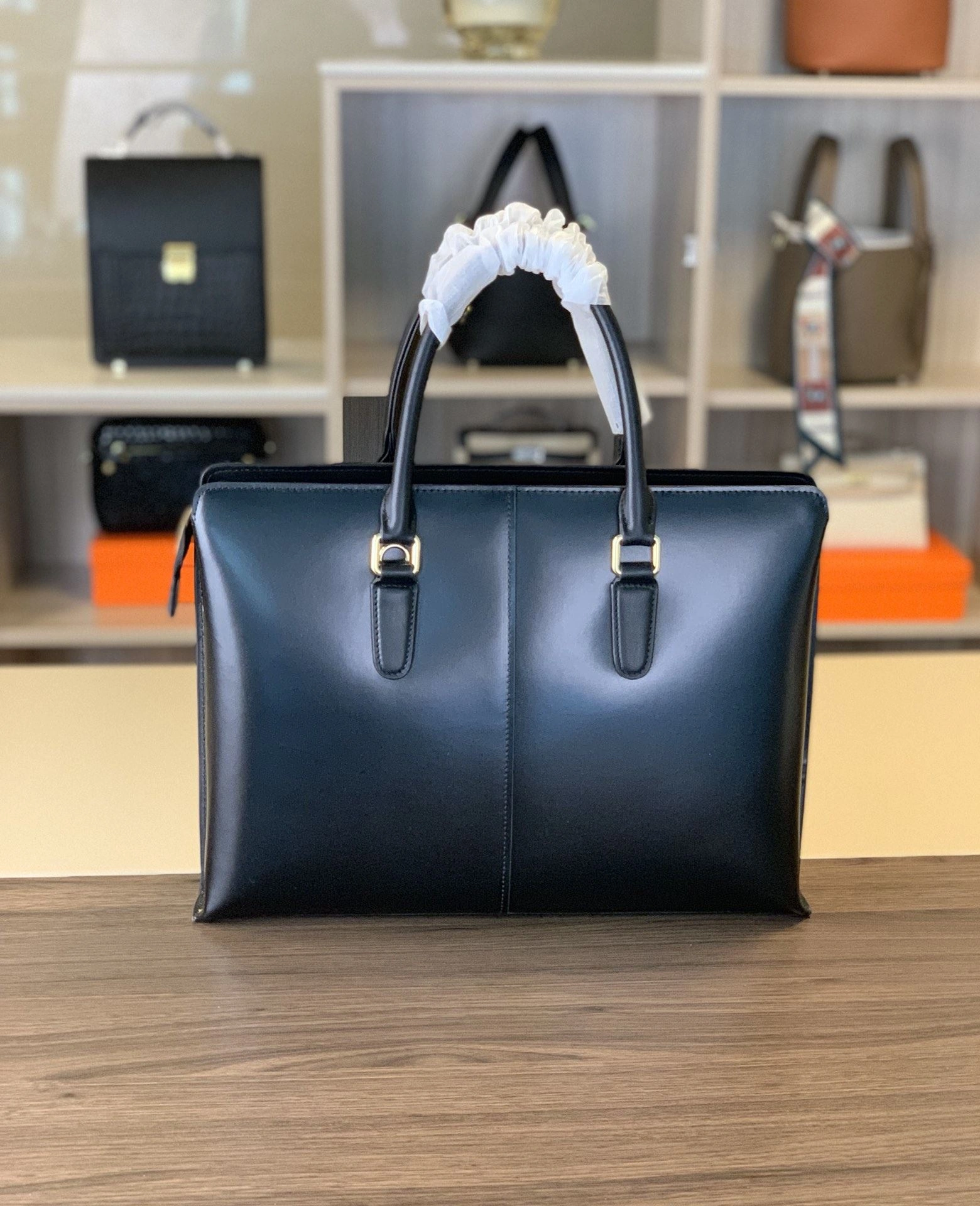 Neat Mens Louis Vuitton Briefcases 92815