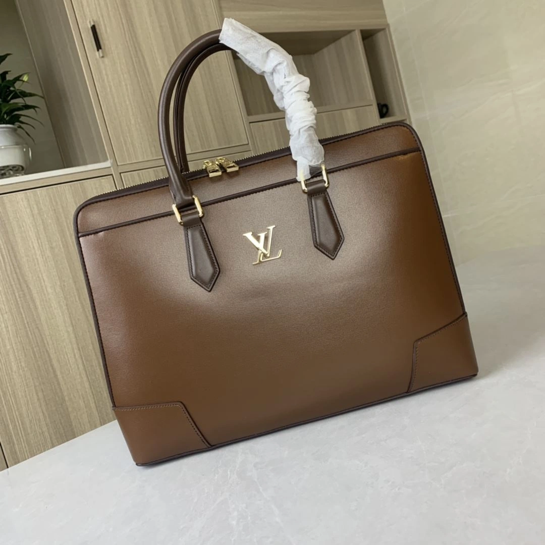 FashionForward Mens Louis Vuitton Briefcases 92848