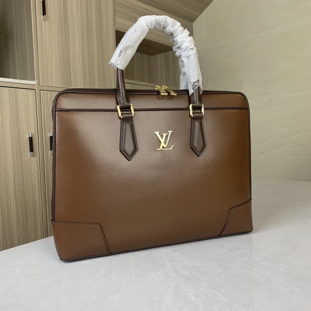 FashionForward Mens Louis Vuitton Briefcases 92848