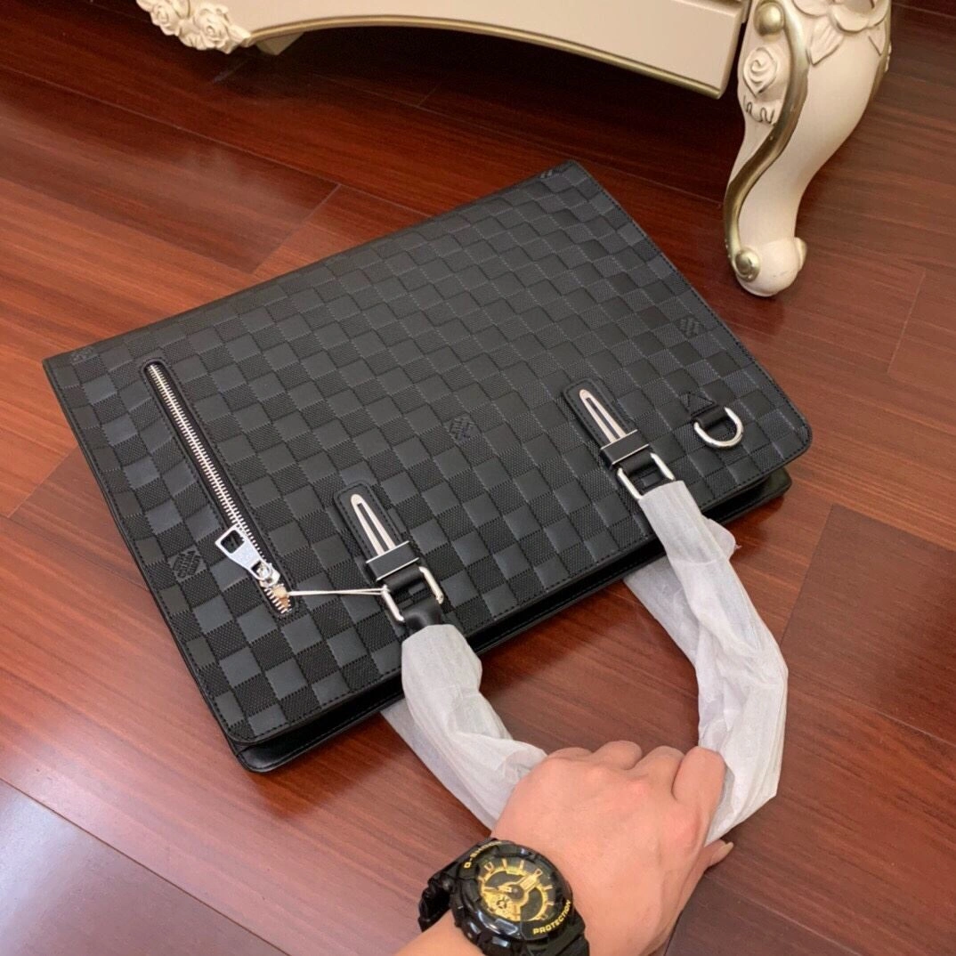 Mens Louis Vuitton Briefcases OnTrend 92803