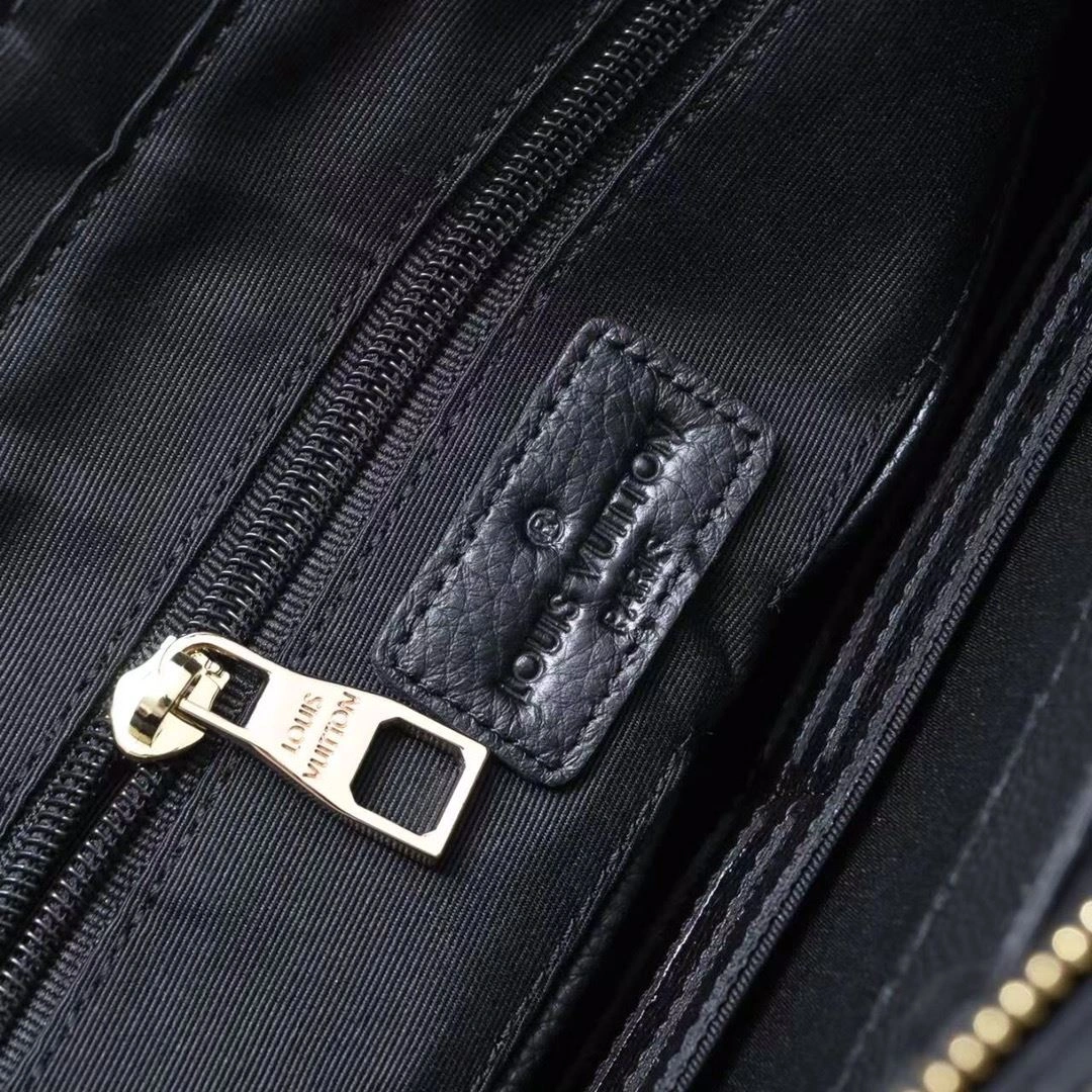 Mens Louis Vuitton Briefcases Reliable 92834