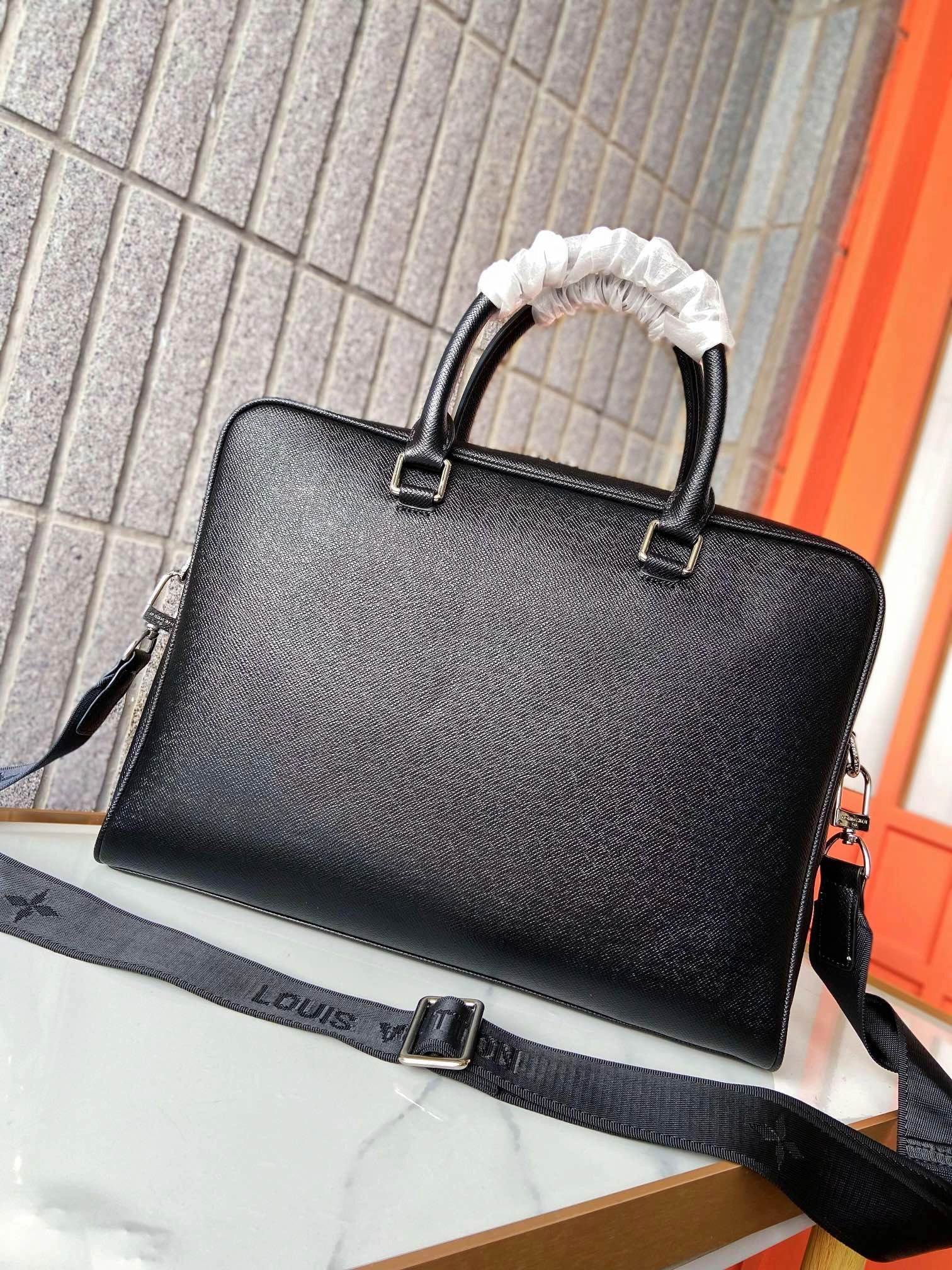 MoistureWicking Mens Louis Vuitton Briefcases 92804