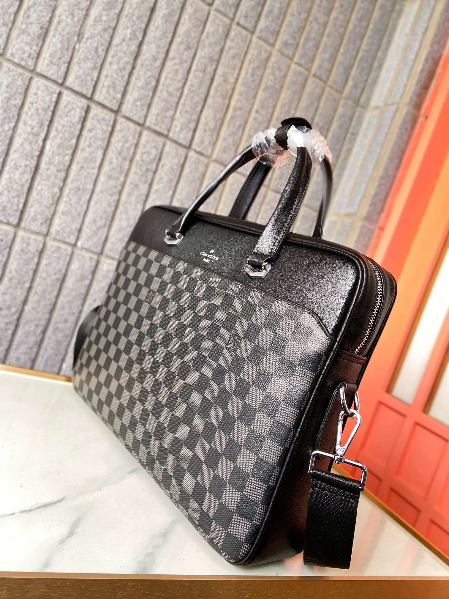 SunProtective Mens Louis Vuitton Briefcases 92801