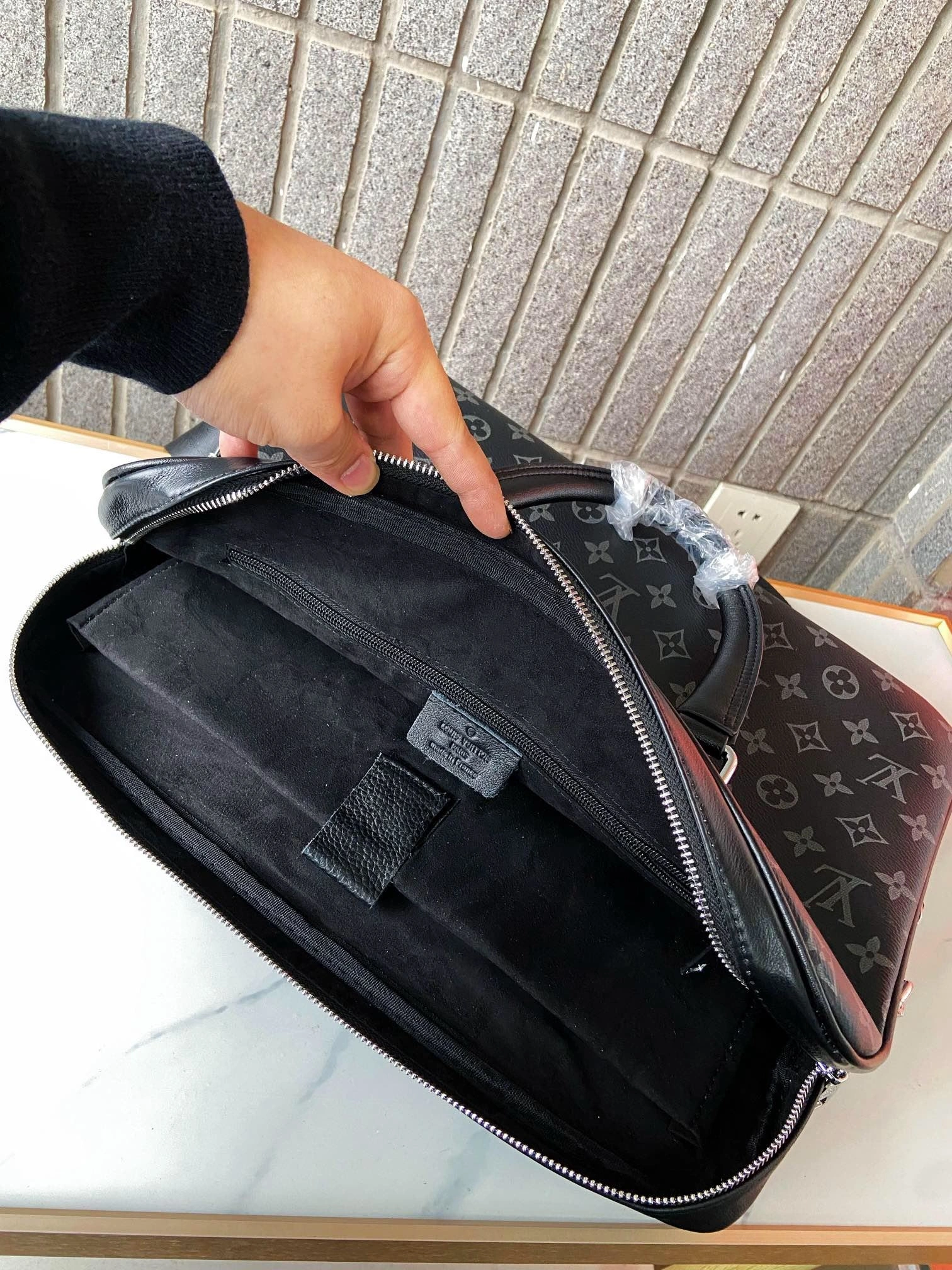 Soft Mens Louis Vuitton Briefcases 92798
