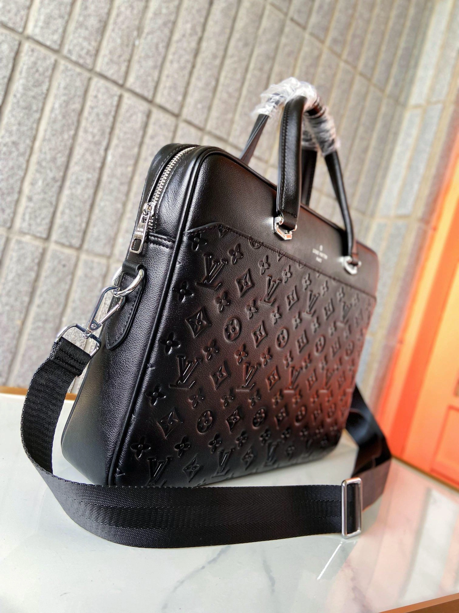 Refined Mens Louis Vuitton Briefcases 92800