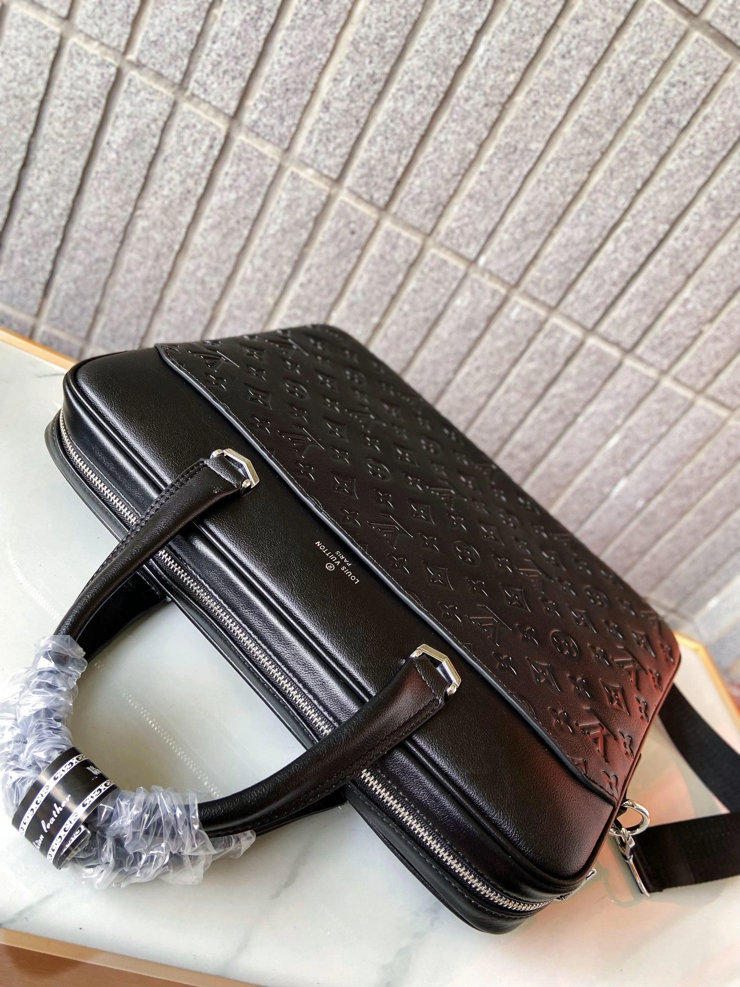 Refined Mens Louis Vuitton Briefcases 92800